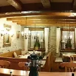 西蒙兰德盖斯涛夫酒店 酒店 2*